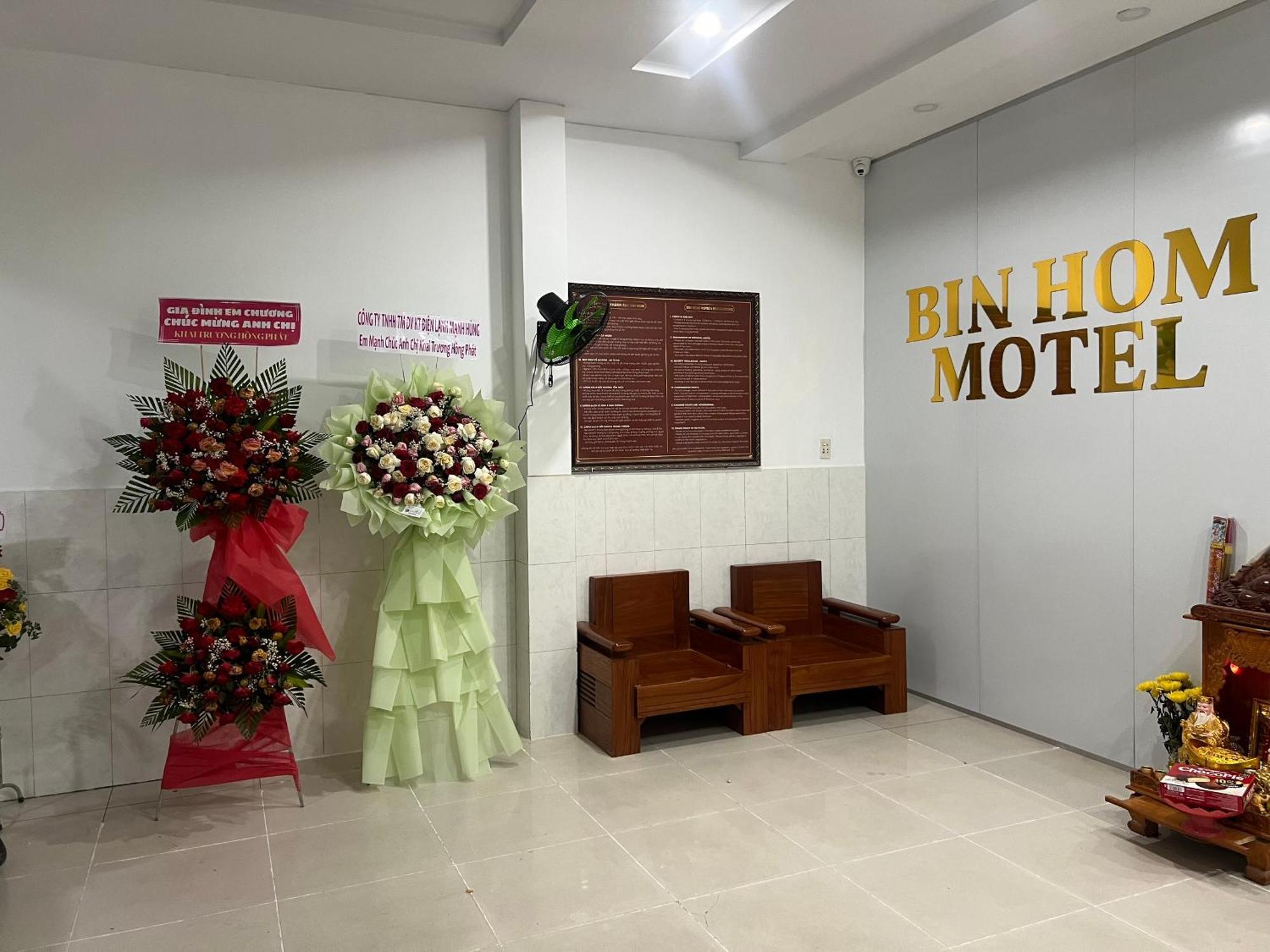 Bin Hom Motel Bien Hoa Zewnętrze zdjęcie